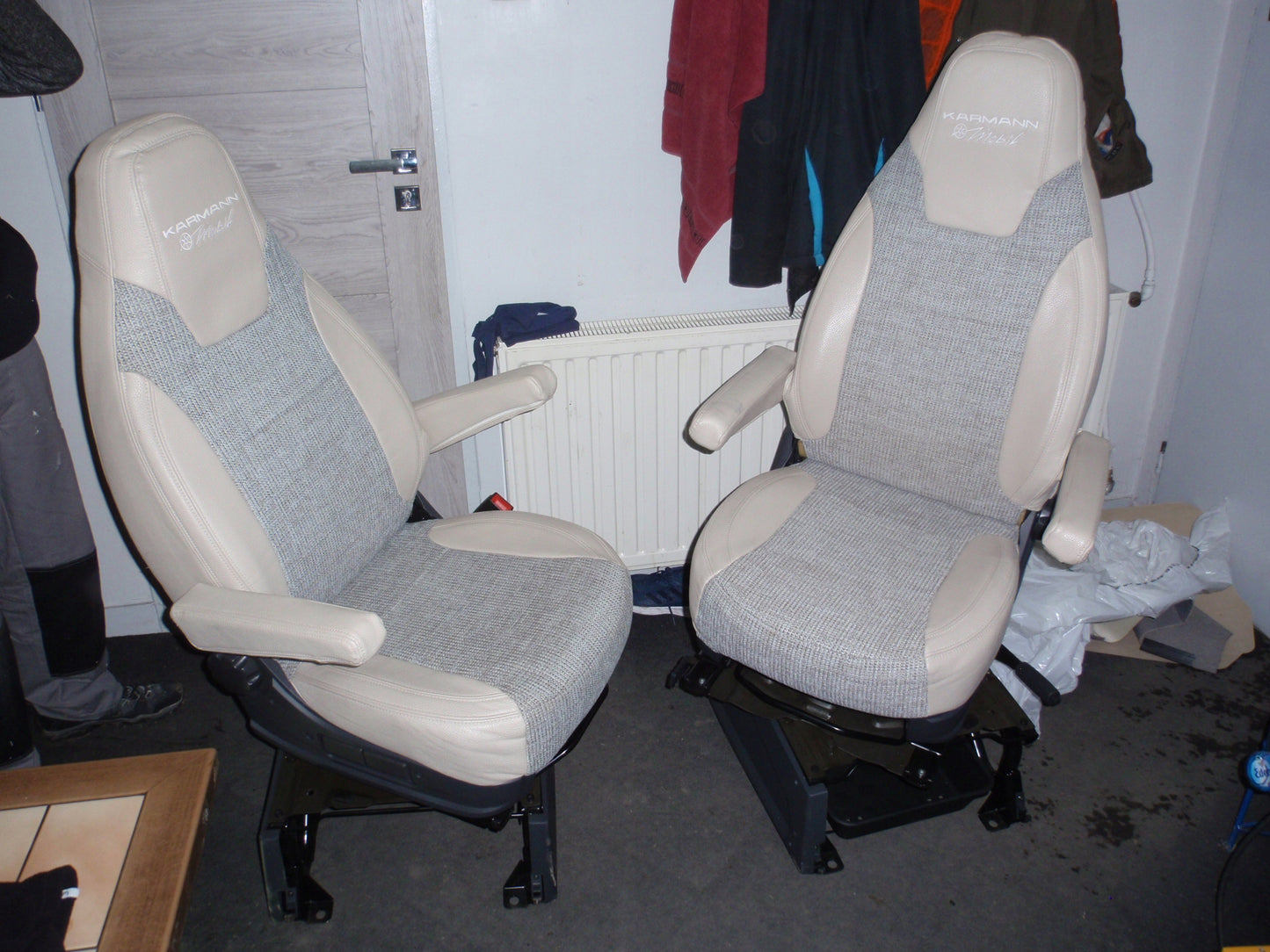 Komplet foteli obrotowych do kampera DUCATO, BOXER i JUMPER