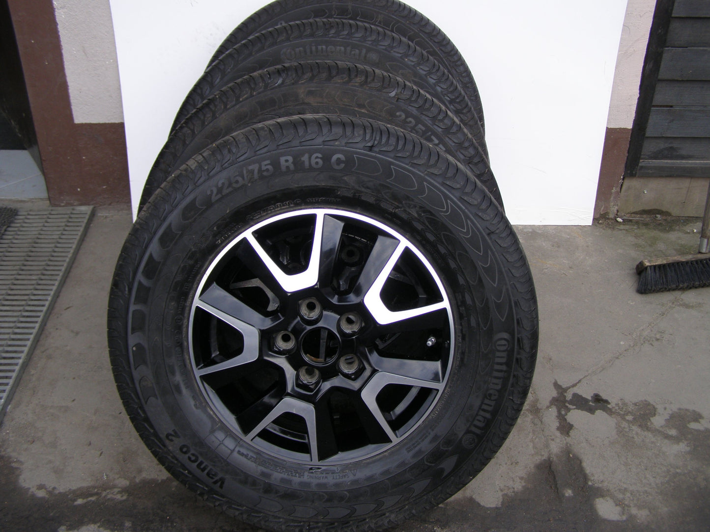 Komplet 4 sztuk Alufelgi 15" z oponami Continental 16" DUCATO, BOXER i JUMPER, od 2006 r.